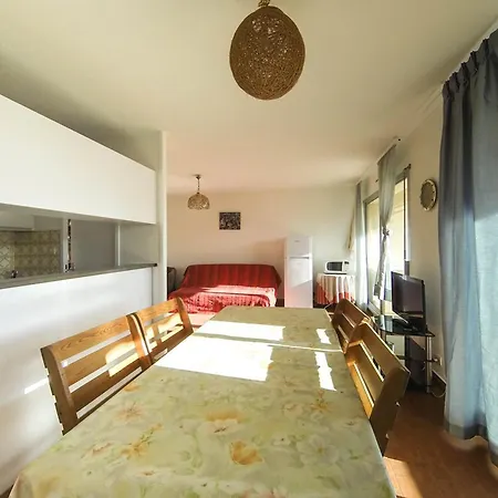 Centre Ville, T3 500m Plage, Tv, Parking A - Fr-1-803-53 *