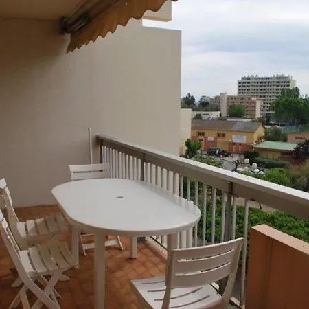 Centre Ville, T3 500m Plage, Tv, Parking A - Fr-1-803-53 Apartment Le Lavandou